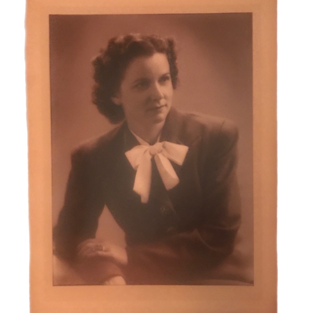 1940's glamour Woman fashion studio  Photograph Portrait Vintage
